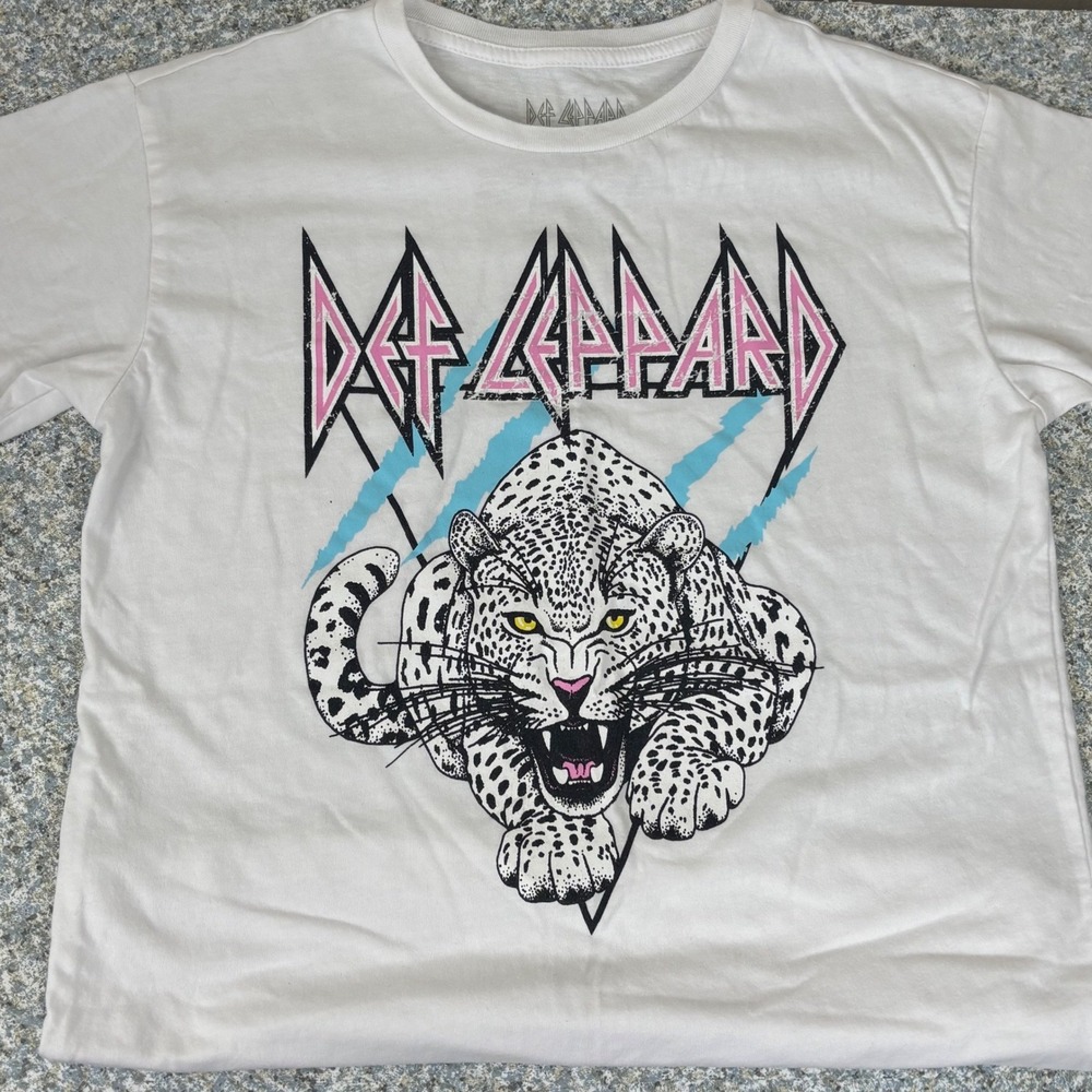 Def Leppard T-Shirt Kids Size L 10/12 White Cotton Blend Snow Leopard Rock Band